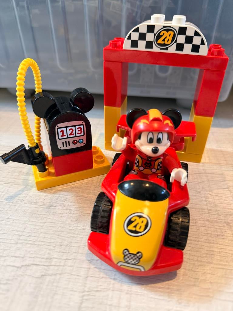 Lego Duplo 10843 Mickey’s racewagen - Complete set, Kinderen en Baby's, Speelgoed | Duplo en Lego, Zo goed als nieuw, Duplo, Complete set