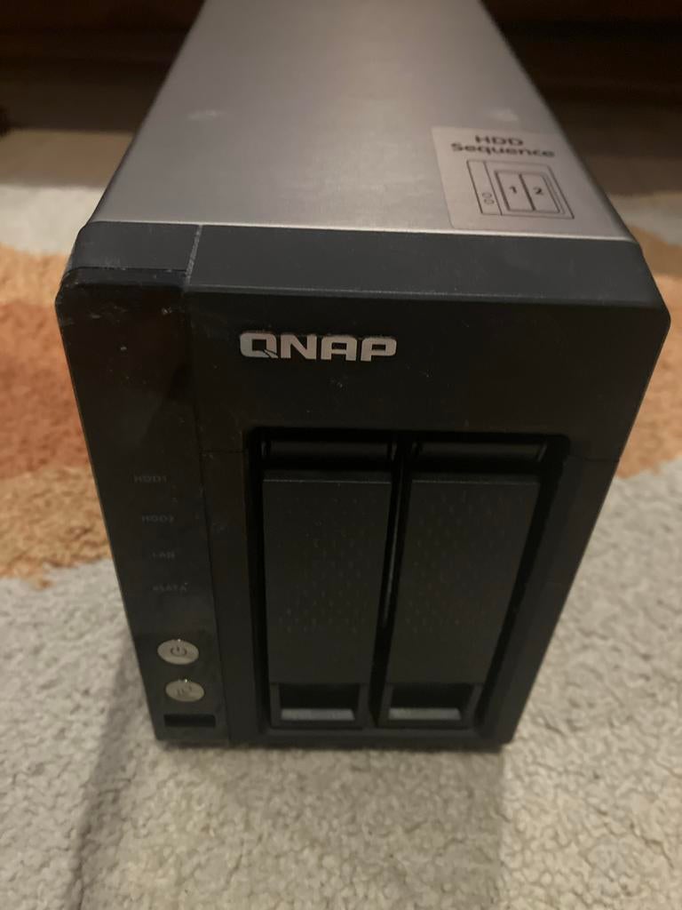 QNAP TS-219P+, Ophalen, Gebruikt