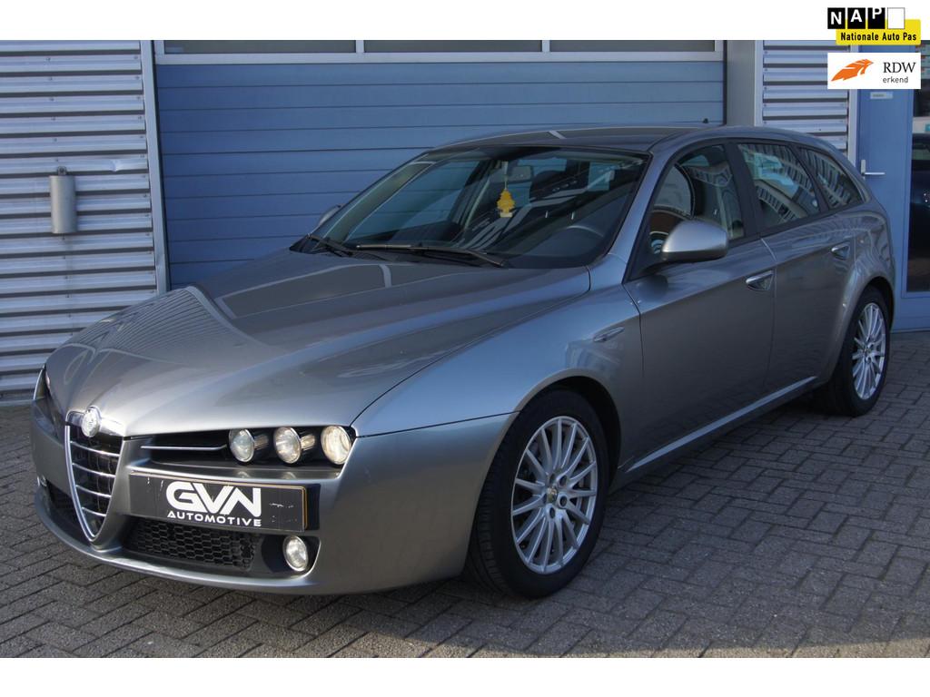 Alfa Romeo 159 Sportwagon 1.9 JTD Automaat Q-Tronic Distinct, Auto's, Alfa Romeo, Euro 5, Gebruikt, 4 cilinders, 150 pk