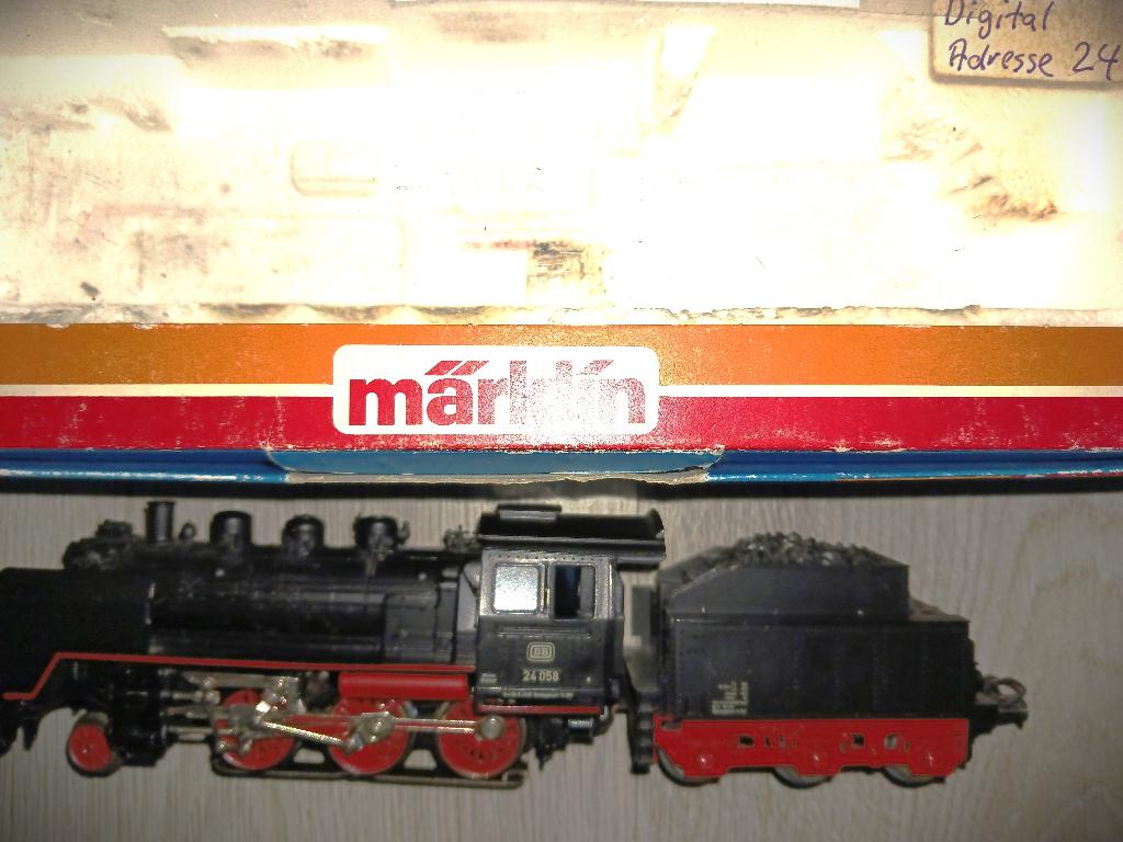 Stoomlok met tender BR 24: Marklin 3003. Hamo 8303 Trix 2202, Gebruikt, Locomotief, Gelijkstroom of Wisselstroom, Ophalen of Verzenden