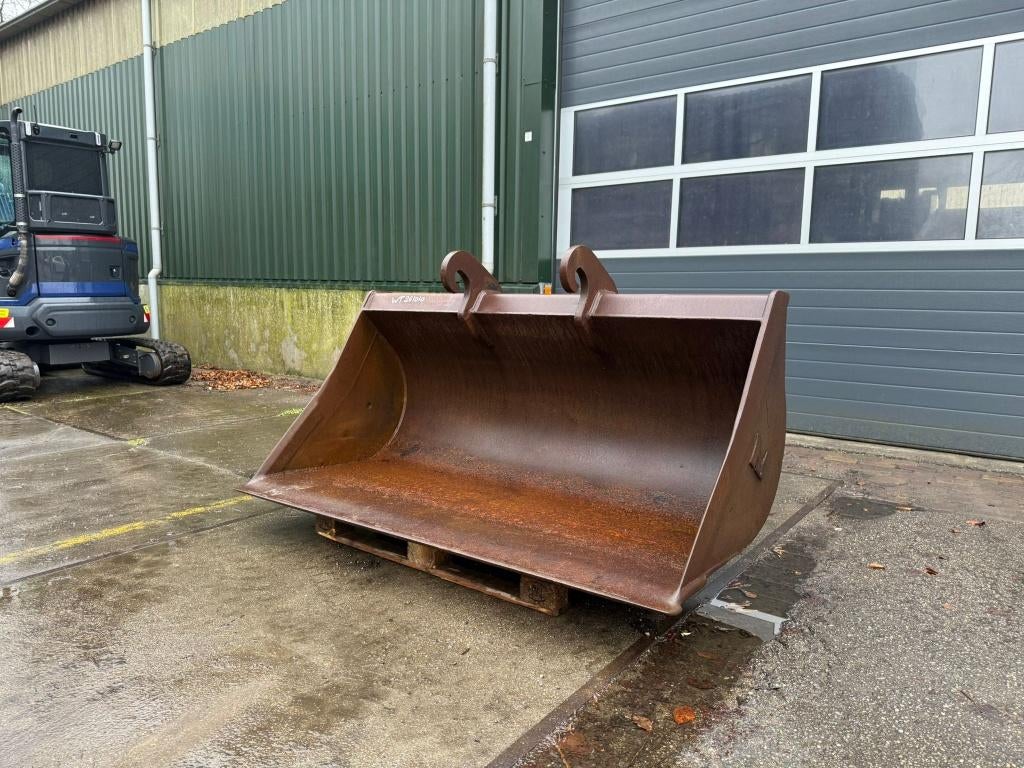 5x brede bak / slotenbak te koop CW30, Ophalen of Verzenden, Graafmachine