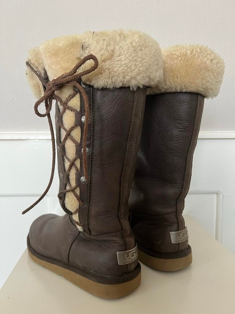UGG Laarzen Maat 38 - Bruin Leer met Bont, Kleding | Dames, Schoenen, Gedragen, Hoge laarzen, Bruin, Ophalen