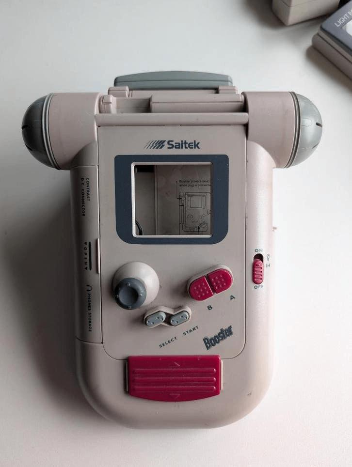Saitek game boy booster boy, 1 speler, Ophalen of Verzenden, Zo goed als nieuw, Vanaf 3 jaar