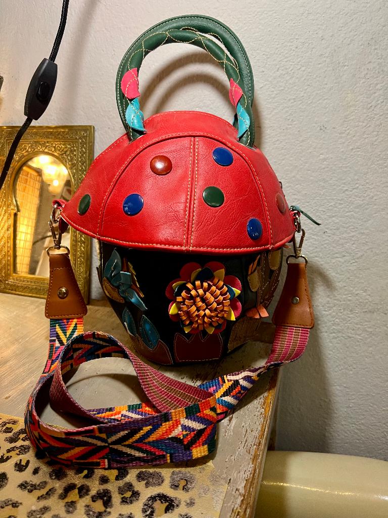 Vintage leren designers schoudertasje tas bewerkt bohemian, Ophalen of Verzenden, Zo goed als nieuw, Bruin, Schoudertasje