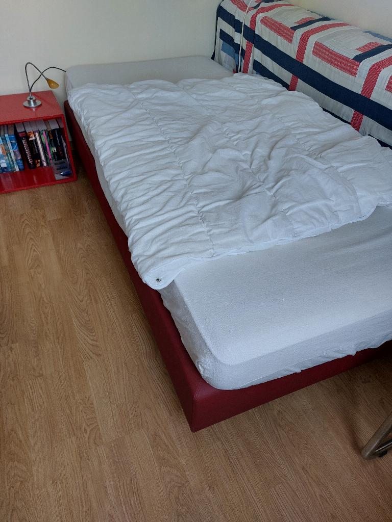Eenpersoonsbed AUPING, Huis en Inrichting, Slaapkamer | Bedden, Ophalen, Overige materialen, Gebruikt, 90 cm