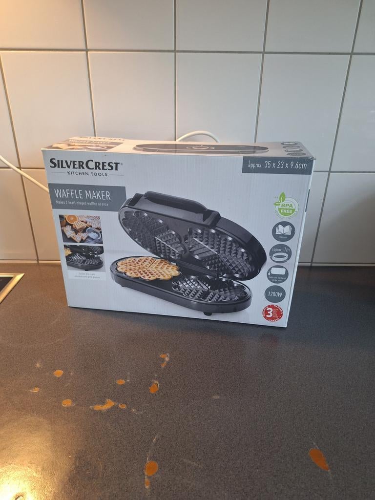 SilverCrest Wafelijzer - Maakt 2 hartvormige wafels, Ophalen of Verzenden, Zo goed als nieuw