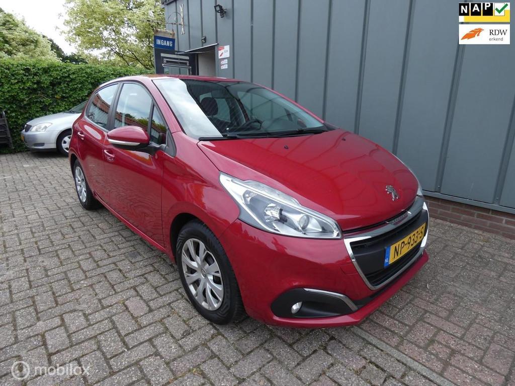 Peugeot 208 1.2 PureTech Blue Lion NAP//AIRCO//CRUISE//NAVI/, Auto's, Voorwielaandrijving, Stof, 82 pk, 23 km/l