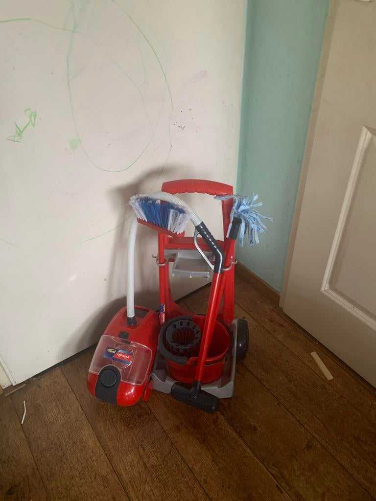 Schoonmaakset voor kinderen met stofzuiger en kar, Kinderen en Baby's, Speelgoed | Overig, Ophalen of Verzenden, Gebruikt, Jongen of Meisje