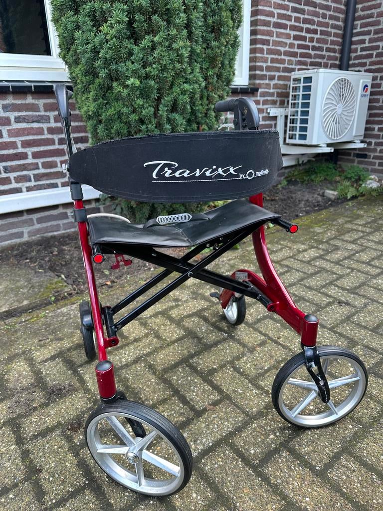 rollator, travixx rood, Ophalen of Verzenden, Gebruikt