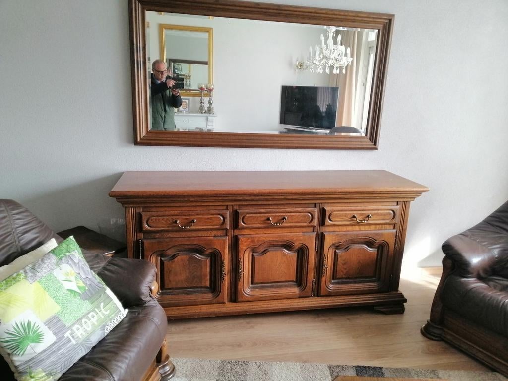 Te koop eiken meubels., Ophalen