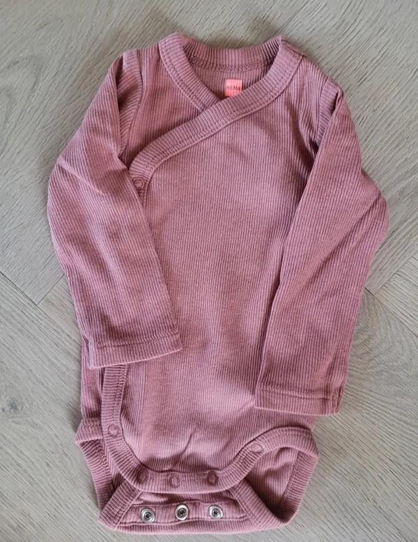 Nieuwe meegroeiromper van de Hema maat 44, Kinderen en Baby's, Babykleding | Prematuur, Nacht- of Onderkleding, Meisje, Nieuw