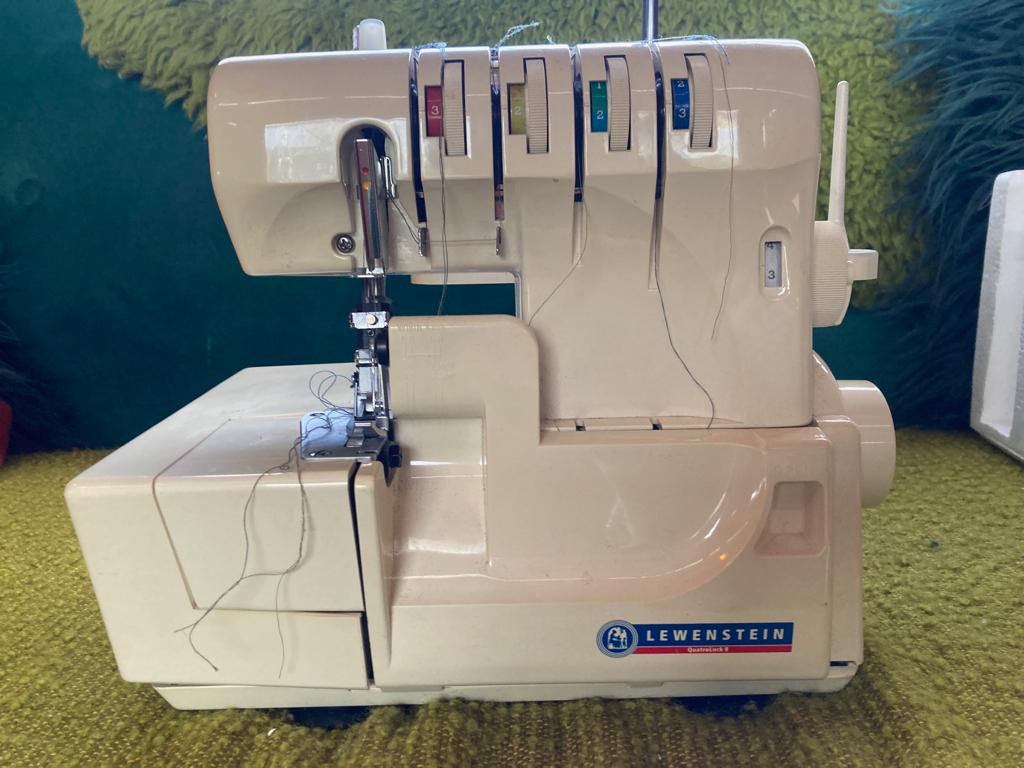 Lewenstein Lockmaschine zo goed als nieuw, Ophalen of Verzenden, Zo goed als nieuw, Lockmachine, Lewenstein