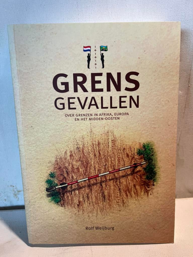 Rolf Weijburg - Grensgevallen, Ophalen of Verzenden, Zo goed als nieuw, Rolf Weijburg, Europa