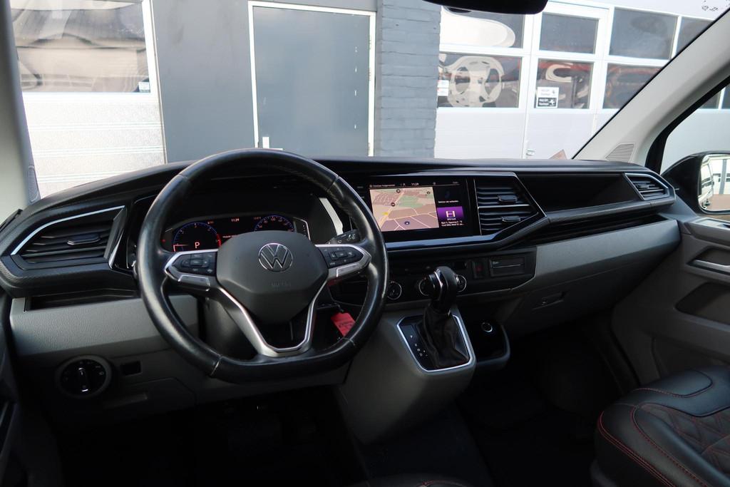 Volkswagen Transporter 2.0 TDI L2H1 32 DC Highline AUT/ LED/, Gebruikt, 4 cilinders, Volkswagen, 2500 kg