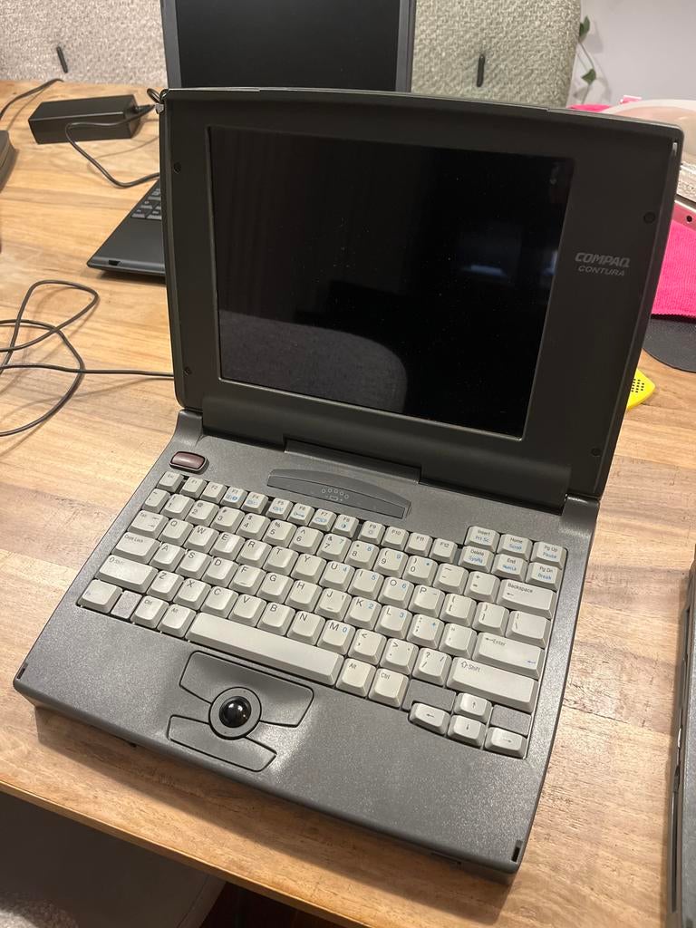 Compaq Contura 430C - Gaat niet aan, Ophalen of Verzenden