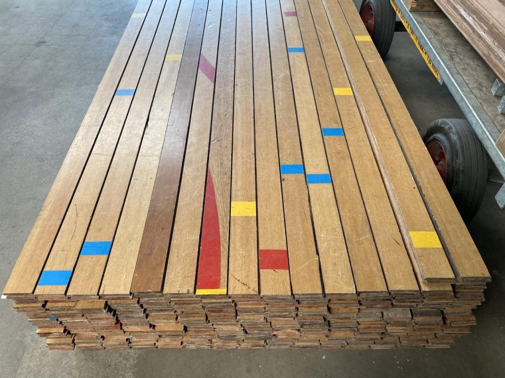Unieke vintage gymzaalvloer hout vloer planken sportzaal, Hout@hameren.nl, Gebruikt, Van hameren, Hertog van beijerenstraat 2a