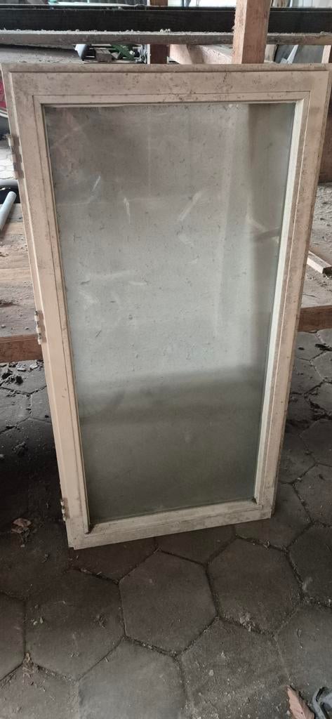 Gebruikt raamkozijn met glas, Doe-het-zelf en Verbouw, Ophalen, Gevelraam of Ruit, Gebruikt, 80 tot 120 cm
