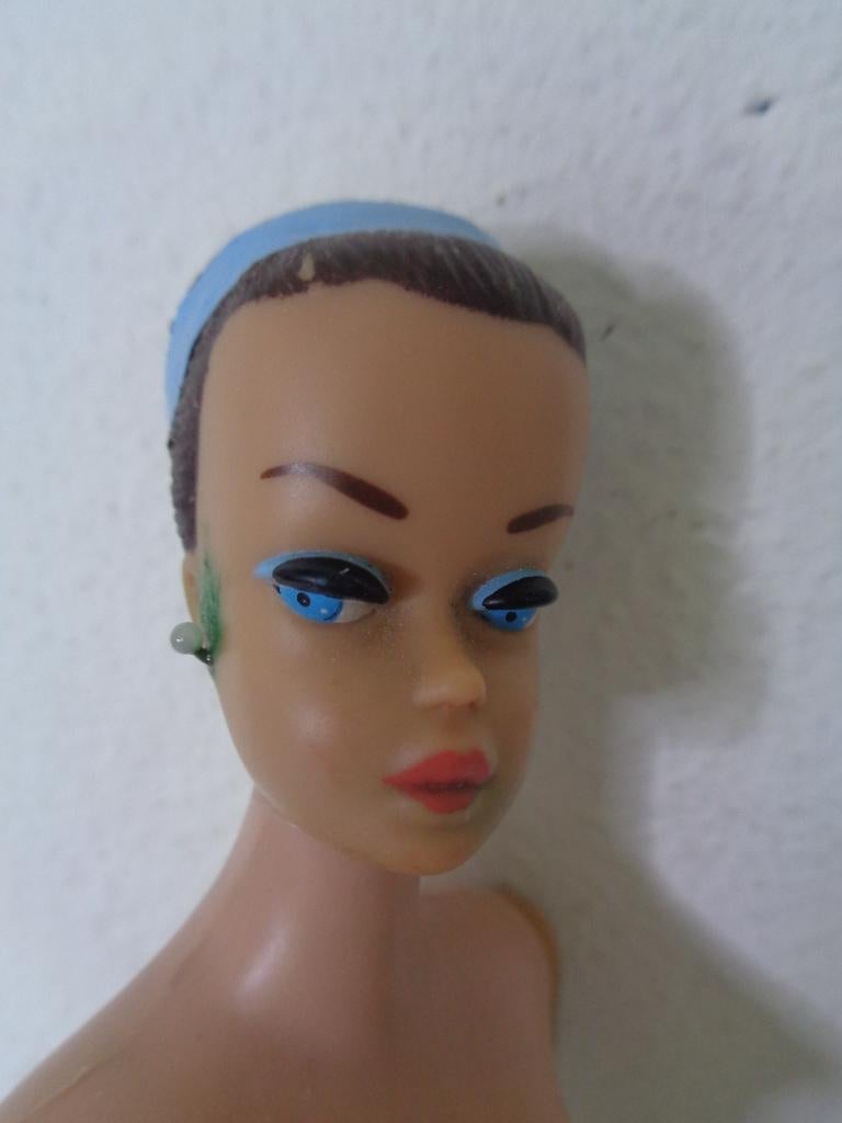 Oude barbie,….. ( Fotonr V63), Ophalen of Verzenden, Fashion Doll