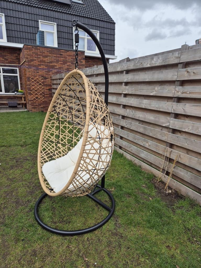 Egg hangstoel, Ophalen of Verzenden, Zo goed als nieuw