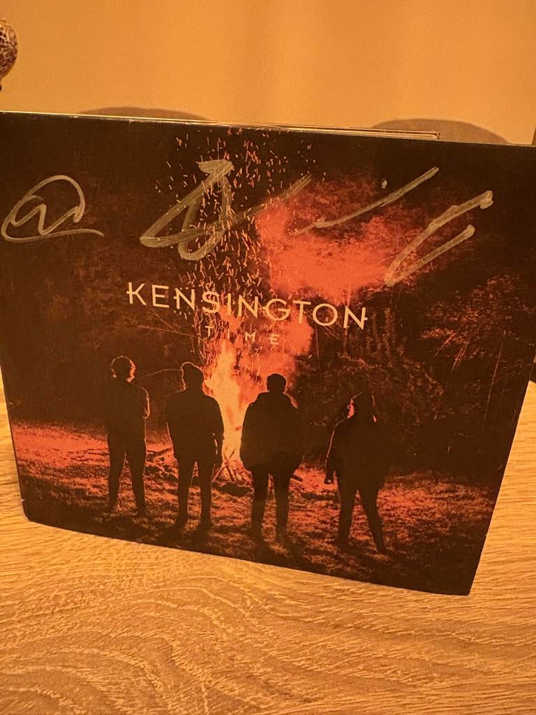 Kensington - Time gesigneerde cd, Ophalen of Verzenden, 2010 - 2019, Gebruikt