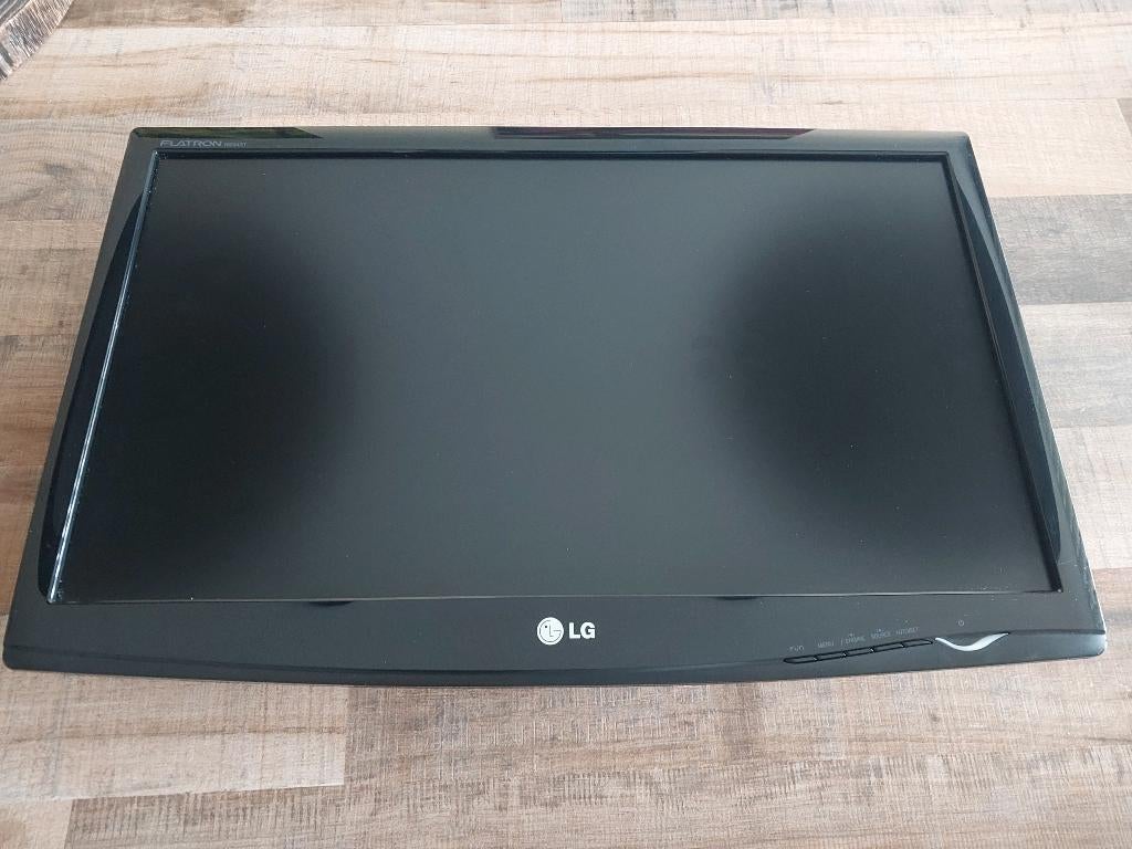 LG Flatron W2343T - PF 23" Full HD, Computers en Software, Monitoren, Ophalen, Iiyama, IPS, Full HD