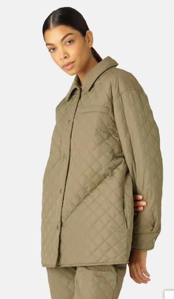 Ilse Jacobsen doorgestikt tussen jasje maat 42, Maat 42/44 (L), Ophalen of Verzenden, Groen, Ilse Jacobsen