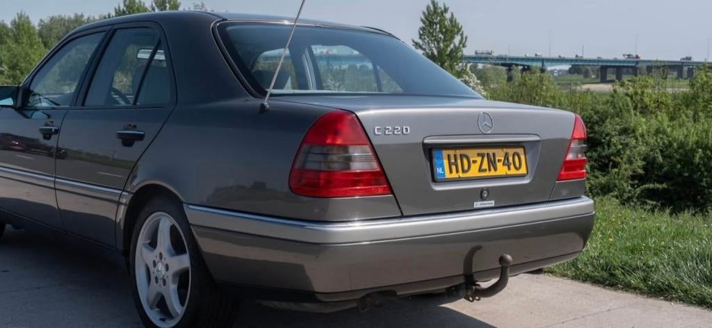 Mercedes-Benz C-Klasse 2.2 C220 AUT E2 1993 Grijs, Automaat, Origineel Nederlands, Particulier, Sedan
