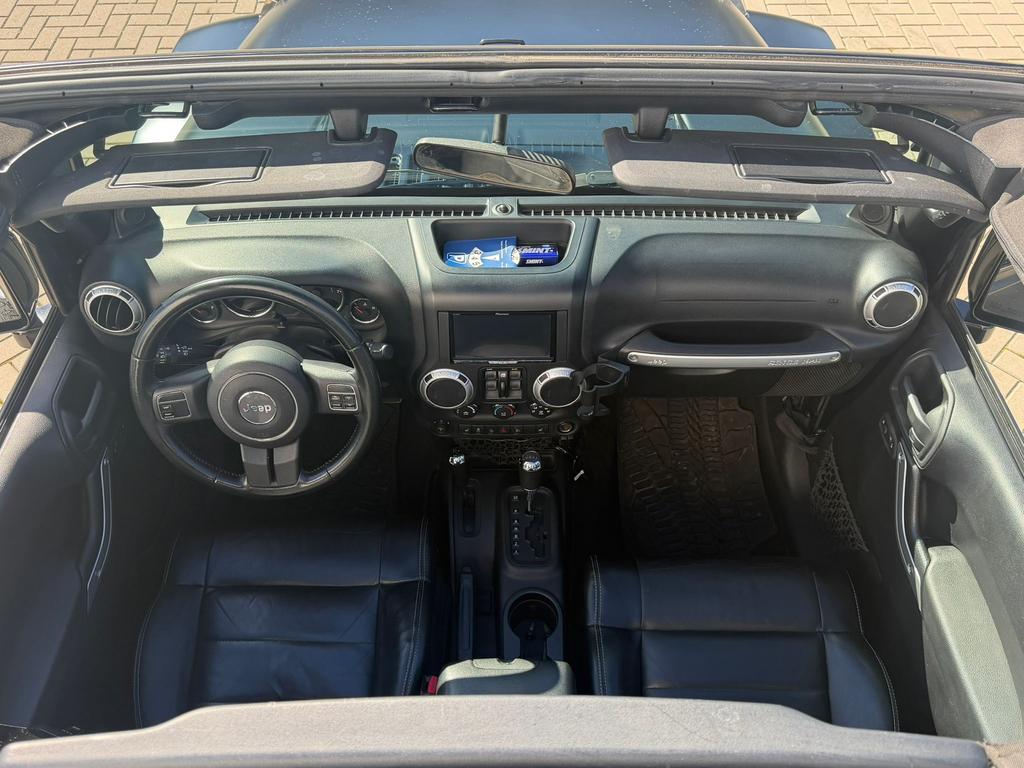 JEEP WRANGLER JK 3.8 V6 SAHARA FACELIFT MODEL HARD/SOFTTOP, Automaat, Zwart, Zwart, Leder