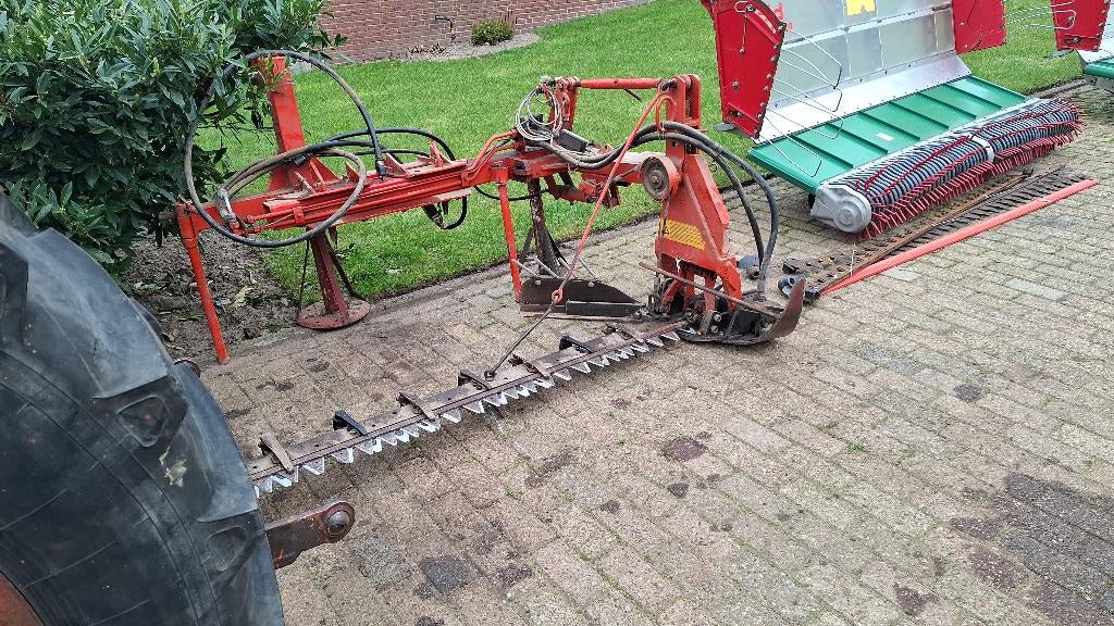 Frontmaaier Busatis BM 1160 dubbele messenbalk 2 stuks Enoro, Zakelijke goederen, Agrarisch | Werktuigen, Akkerbouw, Bollenteelt