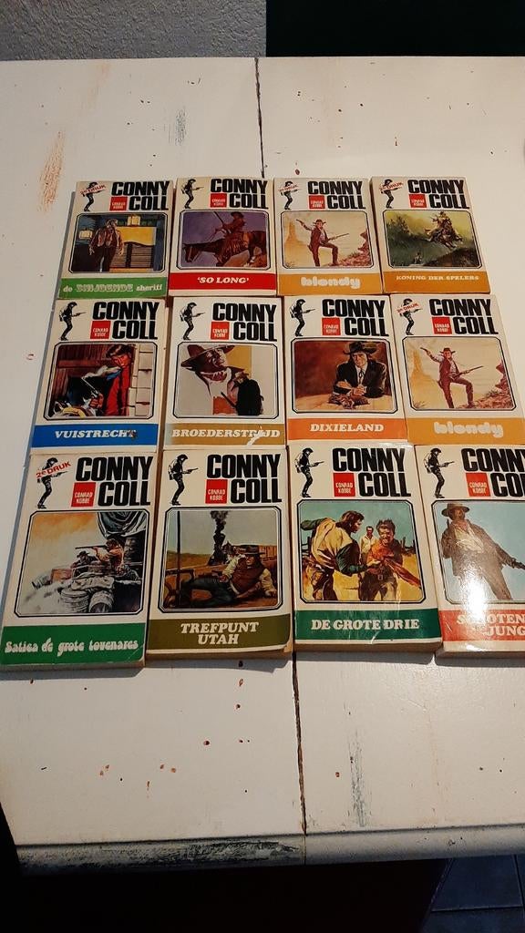 Pockets Conny Coll jaren 70..zie omschrijving, Boeken, Ophalen, Gelezen
