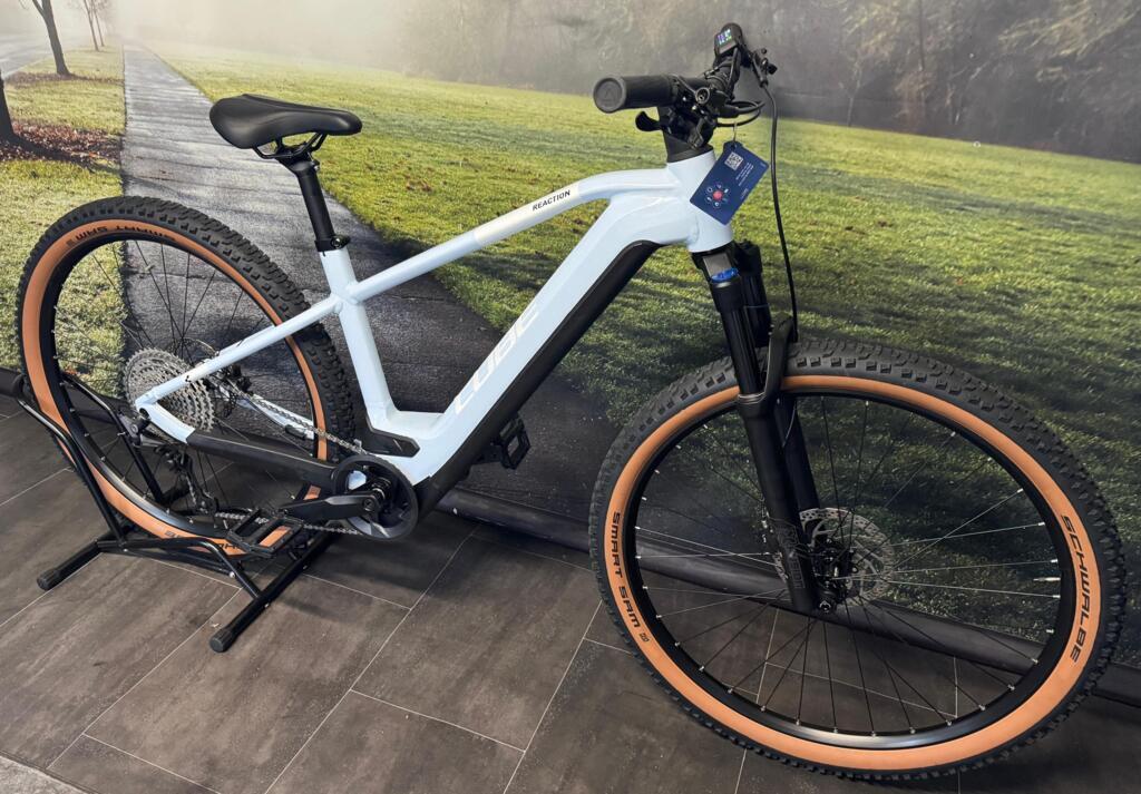Cube Elektrische Mountainbike | Bosch CX Middenmotor | E-MTB, Ophalen of Verzenden, Zo goed als nieuw, Info@r-m.de, Am Alten Graben 2, 64367 Mühltal, Duitsland
