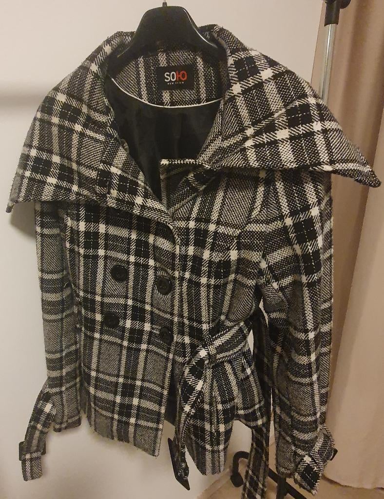 geruite wollen jas van het merk SOLO., Nike, Ophalen of Verzenden, Zo goed als nieuw, Maat 38/40 (M)