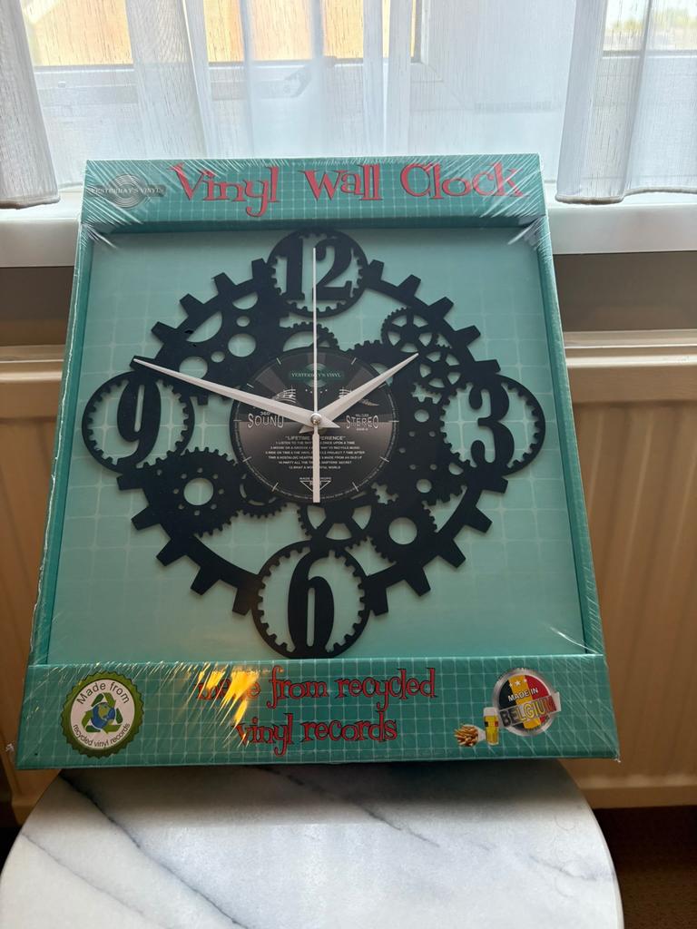 LP Vinyl Klok - Wandklok van Gerecyclede Vinylplaat, Huis en Inrichting, Woonaccessoires | Klokken, Ophalen of Verzenden, Nieuw