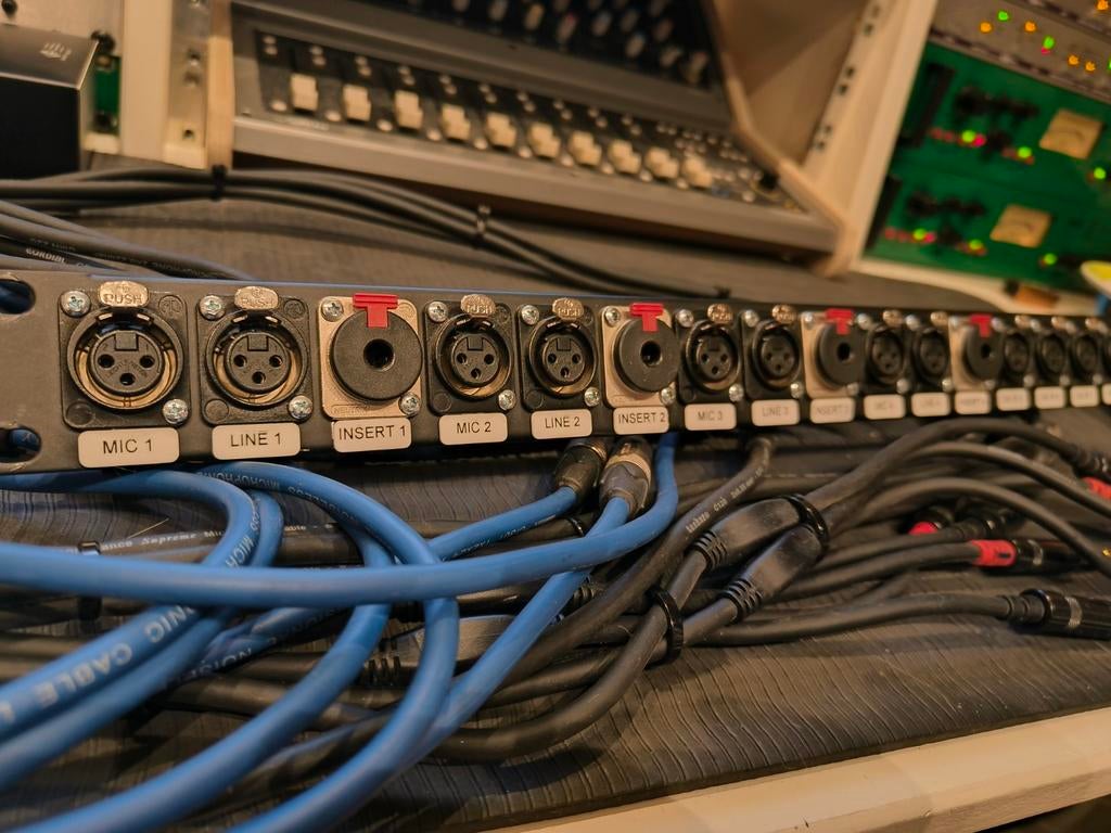 Patchbay voor ISA 428, Ophalen of Verzenden, Gebruikt, Multi-effect