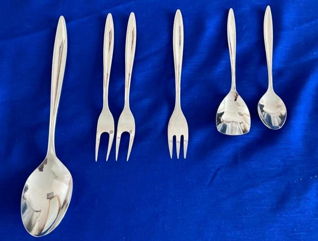 Keltum durfine Fleurie:  dinerlepel vleesvorkjes lepeltje….., Ophalen