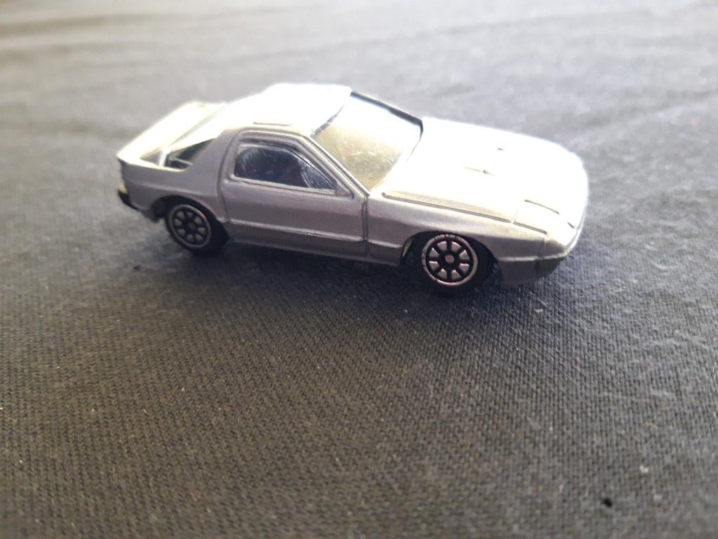 Mazda RX-7 zilvergrijs 3-inch model, Hobby en Vrije tijd, Modelauto's | Overige schalen, Zo goed als nieuw, Auto, Ophalen of Verzenden