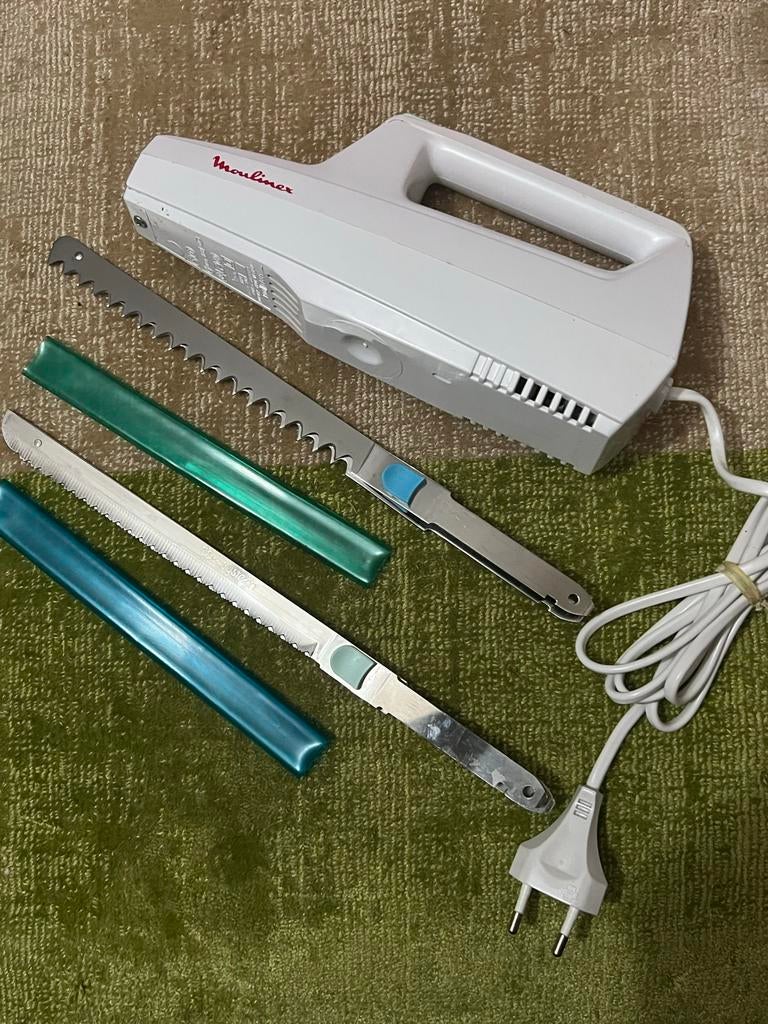 Moulinex Elektrisch Mes - Zo Goed Als Nieuw, Ophalen of Verzenden, Zo goed als nieuw