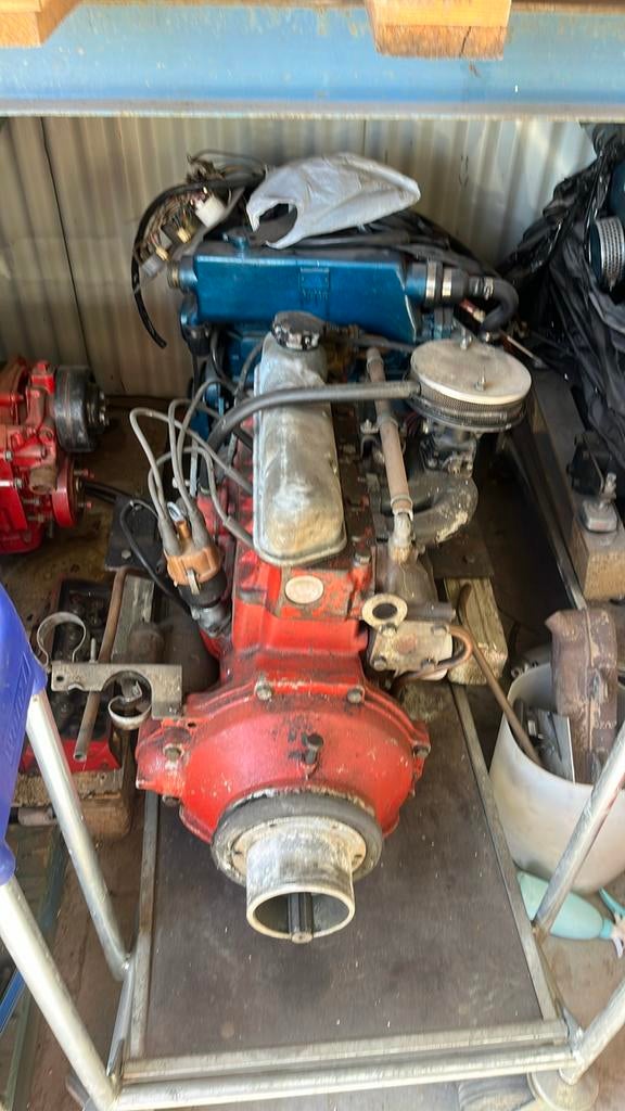 Volvo penta B20 motoren / onderdelen, Ophalen of Verzenden, Zo goed als nieuw, Motor en Techniek