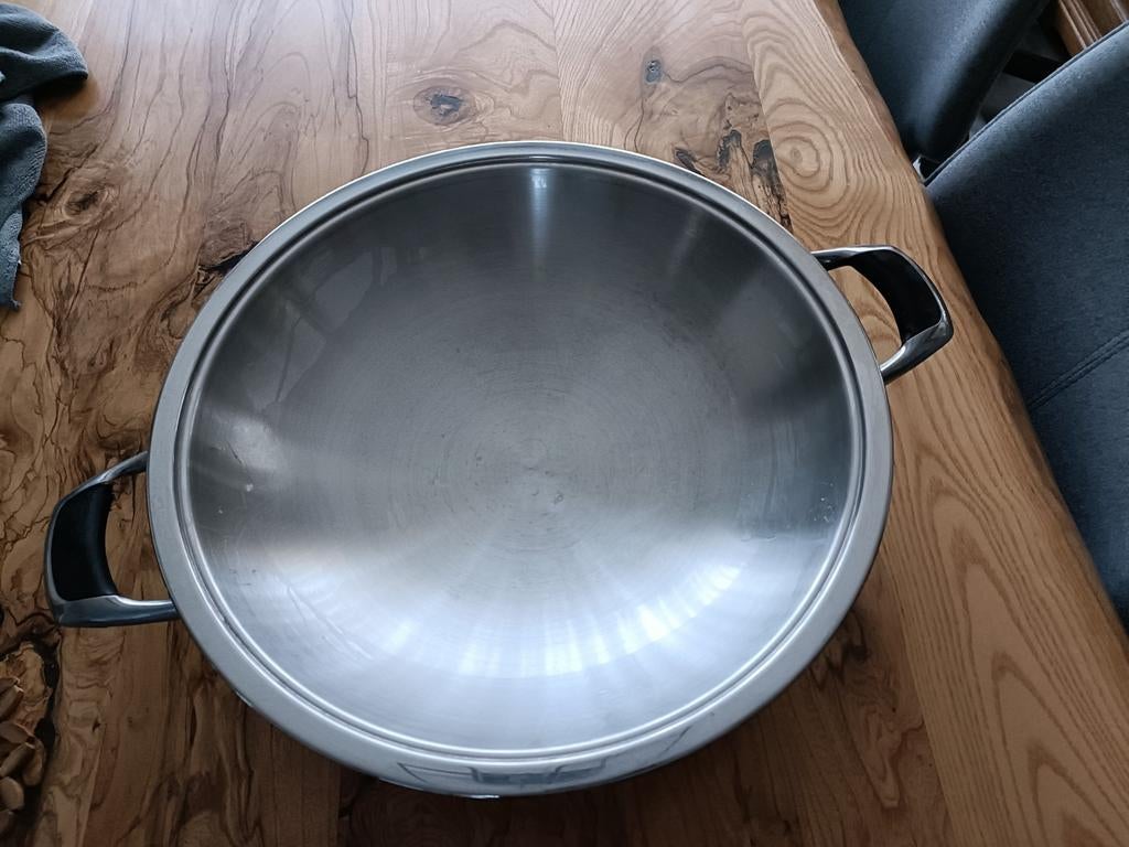 AMC wokpan 5.6litr, Huis en Inrichting, Keuken | Potten en Pannen, Ophalen of Verzenden, Wok