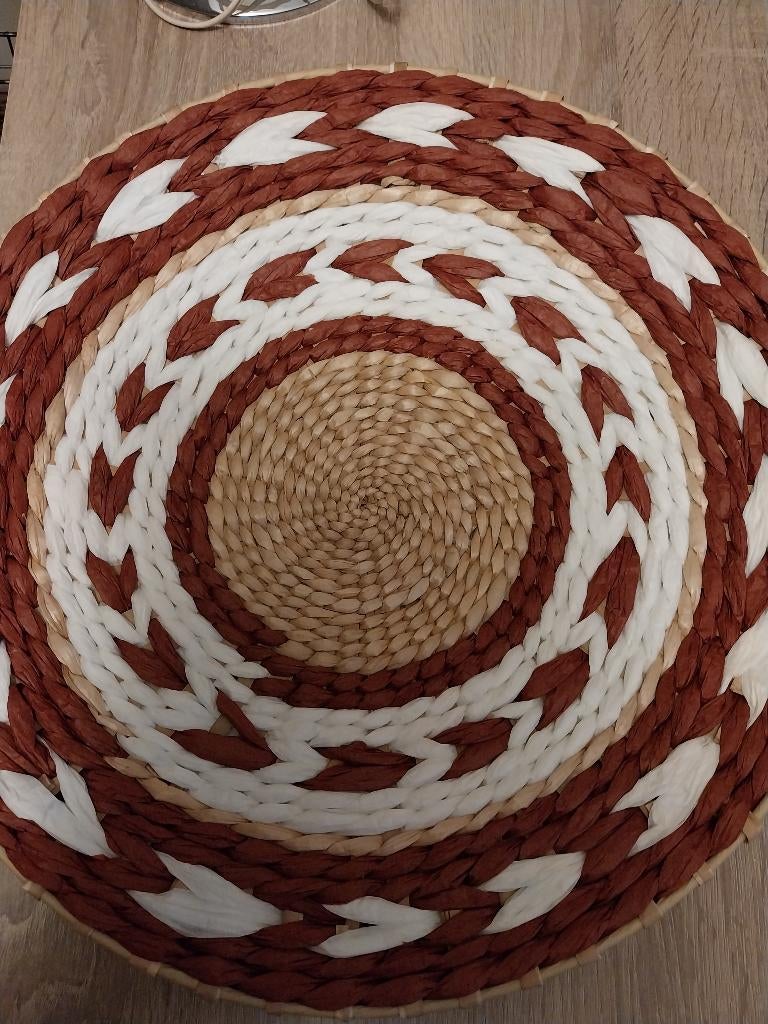 Wandmand bord riet naturel, Huis en Inrichting, Woonaccessoires | Schalen en Manden, Ophalen, Mand, Rond, Zo goed als nieuw