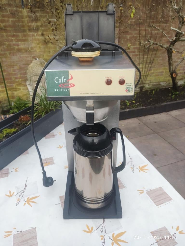 Bravilor th10  Cafefinesse douwe egberts koffiezetapparaat, Ophalen, Zo goed als nieuw