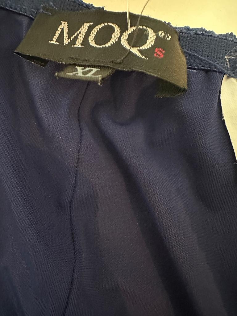 Moq rok XL, Zwart, Maat 46/48 (XL) of groter, Ophalen of Verzenden, Zo goed als nieuw