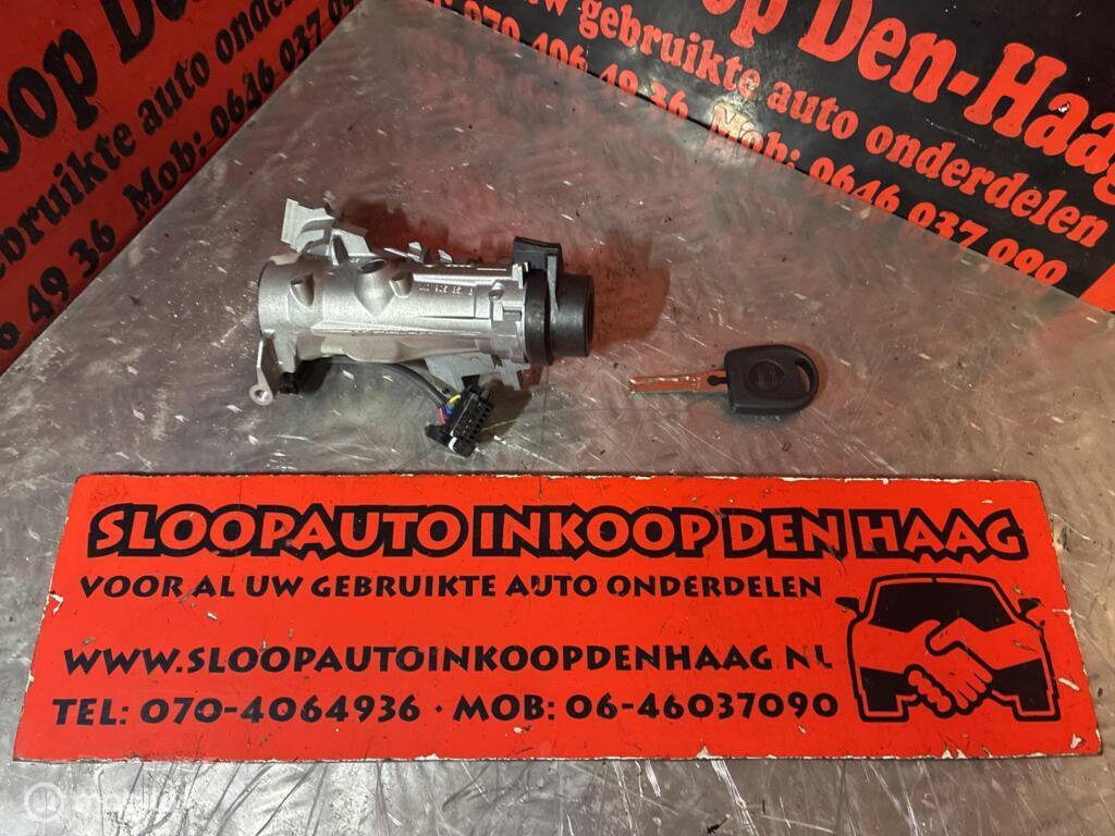 VW Golf Seat Audi ('04-'13) Contactslot + Sleutel 1K0905851B, Gebruikt, Volkswagen, Ophalen of Verzenden, Volkswagen
