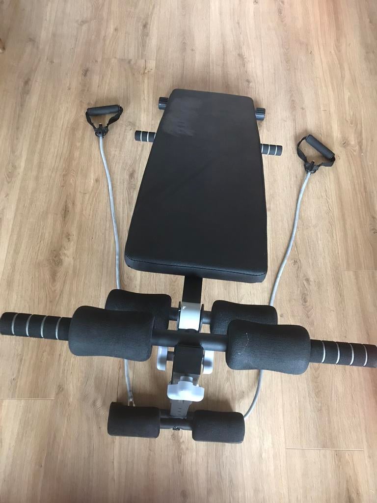 Fitnessbankje Delta sport, Sport en Fitness, Fitnessapparatuur, Ophalen, Zo goed als nieuw, Krachtstation