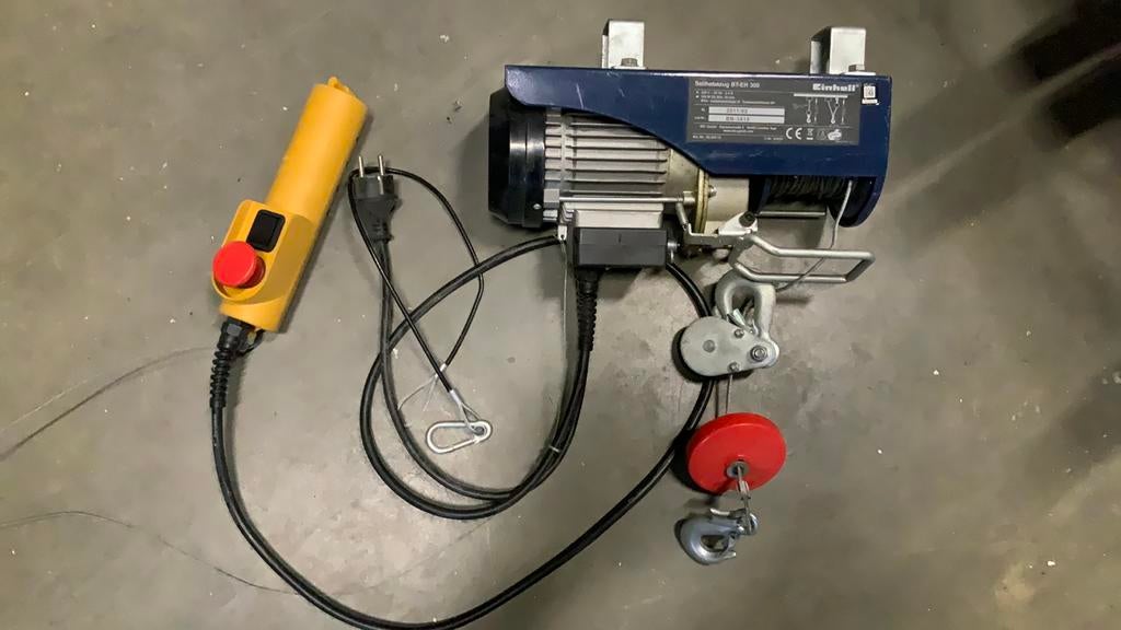 Einhell elektrische lier 300kg, Ophalen, Zo goed als nieuw, Elektrisch