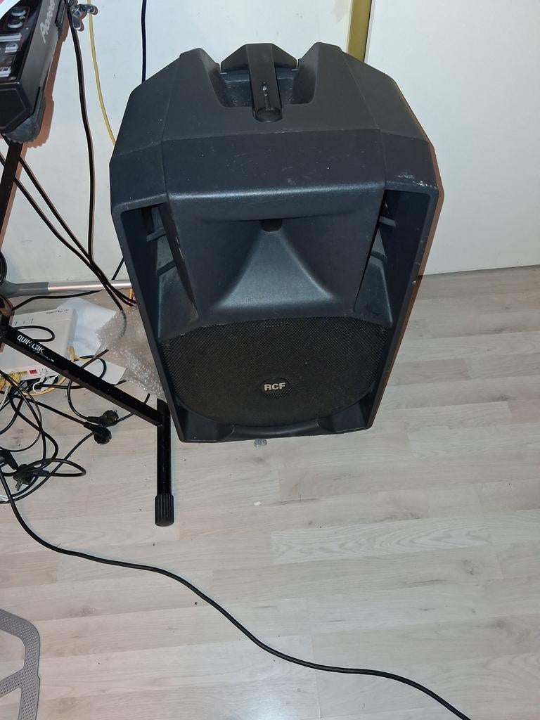 Rcf art 425 actieve speaker in prijs verlaagd, Ophalen