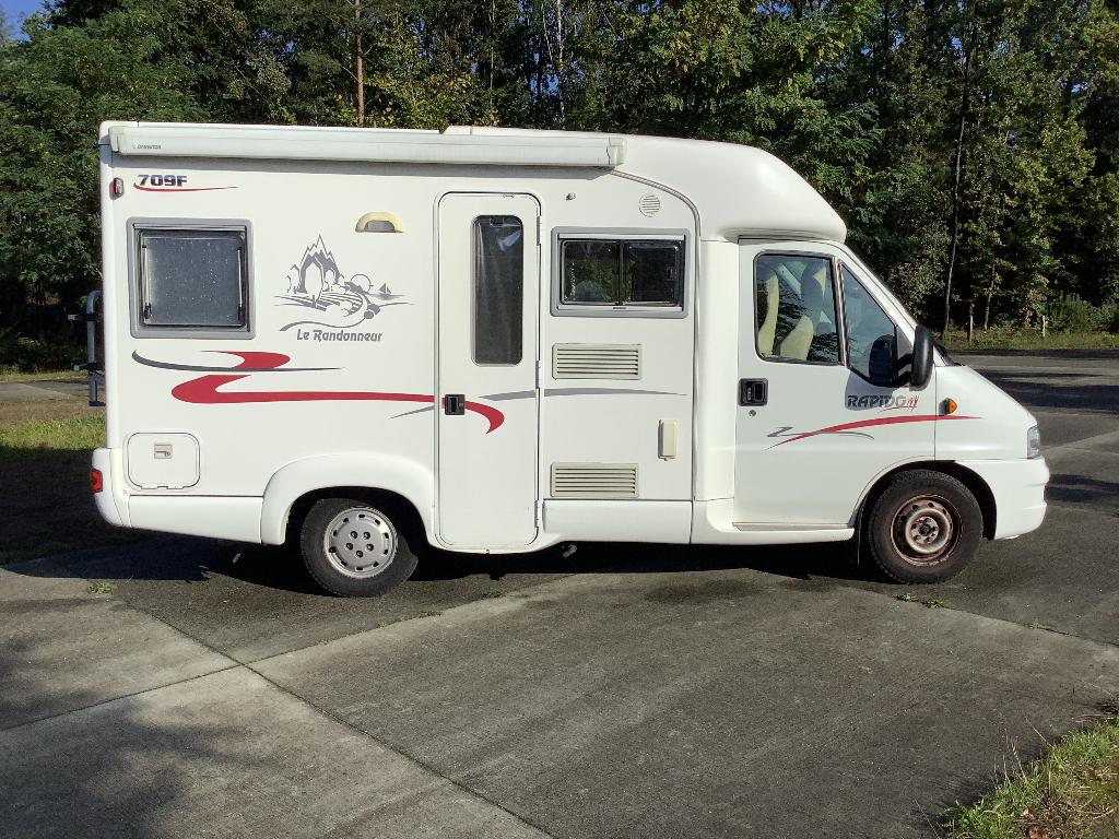Rapido 709F Le Randonneur (2006) compact en rijklaar , Caravans en Kamperen, Campers, Afzuigkap, Ringverwarming, Fiat, Tot en met 2