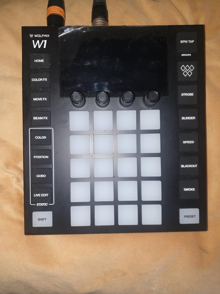 Wolfmix W1 MK2 DMX controller - standalone Lichtcontroller., Muziek en Instrumenten, Licht en Laser, Ophalen of Verzenden, Nieuw
