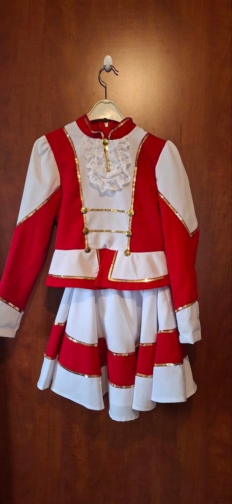 Rood Wit Dansmarieke Pakje Maat 152. ZGAN, Ophalen of Verzenden