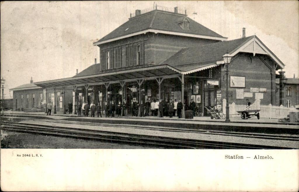 Almelo - Station - Perron, Ophalen of Verzenden, Voor 1920, Gelopen, Overijssel